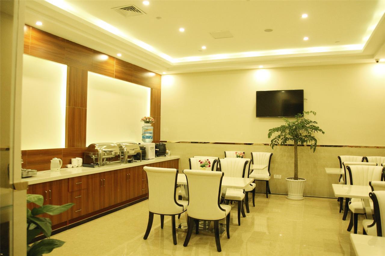 Greentree Inn Beijing Fengtai Dacheng Road Huanleshuimofang Business Hotel Екстер'єр фото